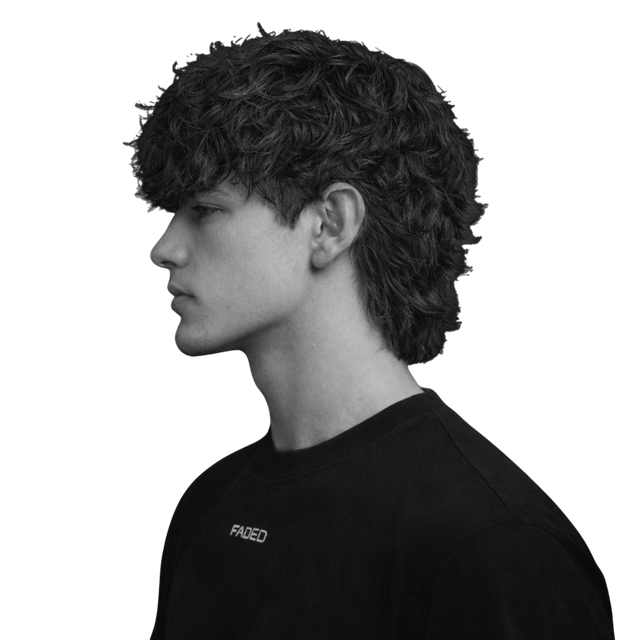 Messy wolf cut